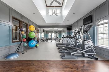 24 Hour Fitness Center at Maple Knoll Apartments, Westfield